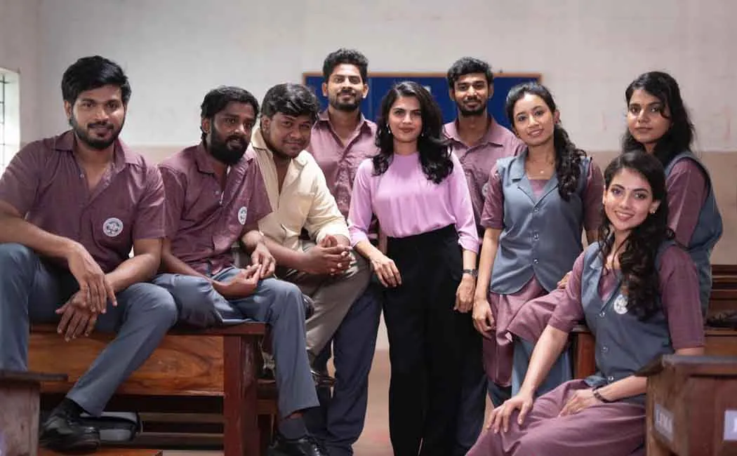 marakkuma nenjam movie review